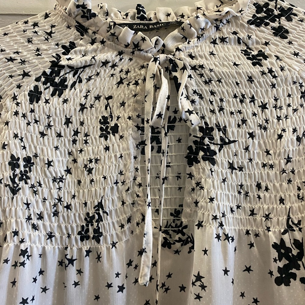 Zara basic blouse - Picture 2 of 6